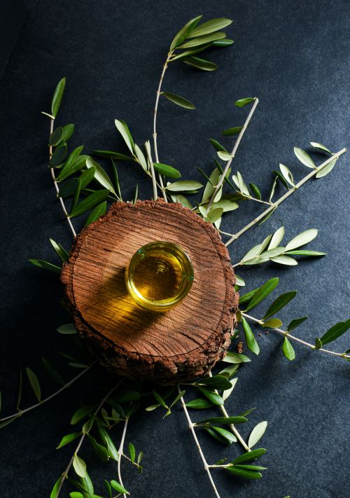 Olive Oil Polyphenols and Cardiovascular Health - What Does the Research Actually Show?